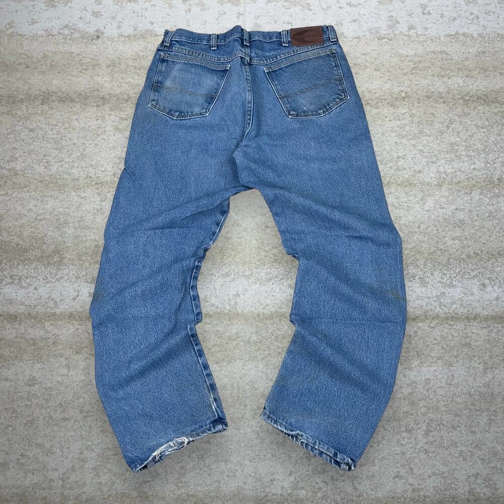 Vintage Y2K Wrangler Jeans 35x32 Relaxed Fit Medium Wash Denim Pro Gear